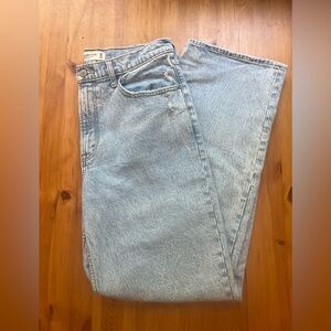 Abercrombie mom jeans